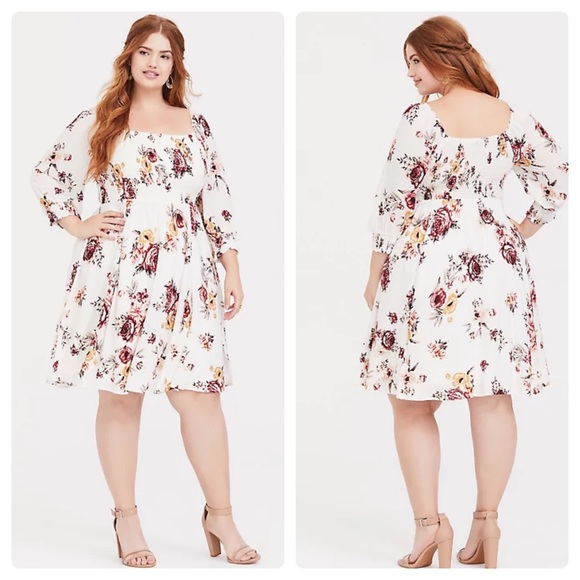 torrid Dresses & Skirts - Torrid Plus Size White Floral Smocked Skater Dress